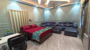 Asha Home Stay Near Lucknow Airport